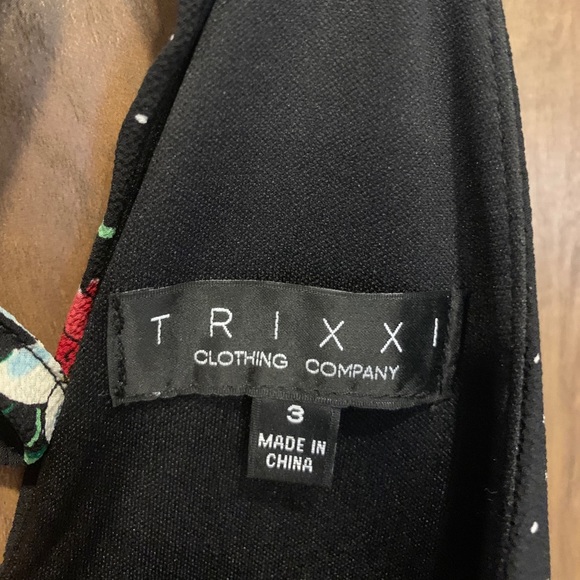 Trixxi Mini Floral Dress - Picture 4 of 4